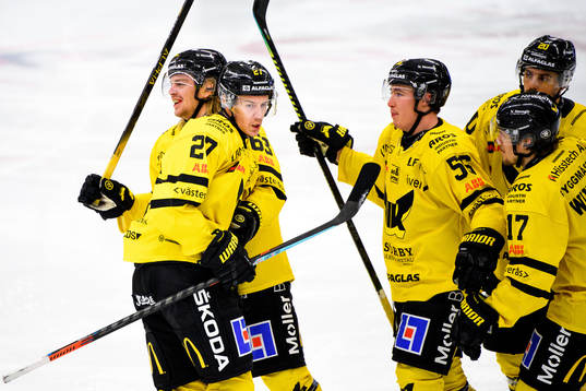 Västerås Sebastian Benker jublar