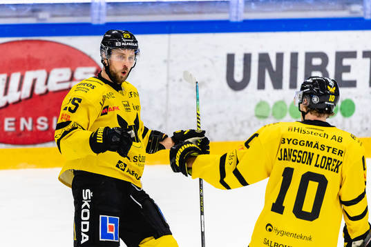 Västerås Marcus Bergman jublar