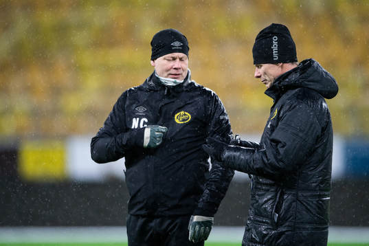 Lagledare Nichlas Carlsson och tränare Joakim Carlsson