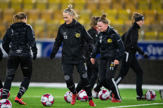 Bläddra bland fler bilder av Fotboll, Division 3 Dam, Elfsborg, Träning
