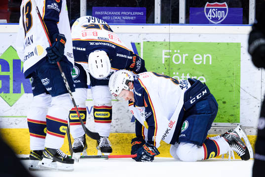 Djurgårdens Linus Andersson har ont