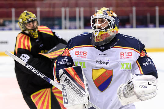 Brynäs målvakt Samuel Ersson och Djurgårdens målvakt
