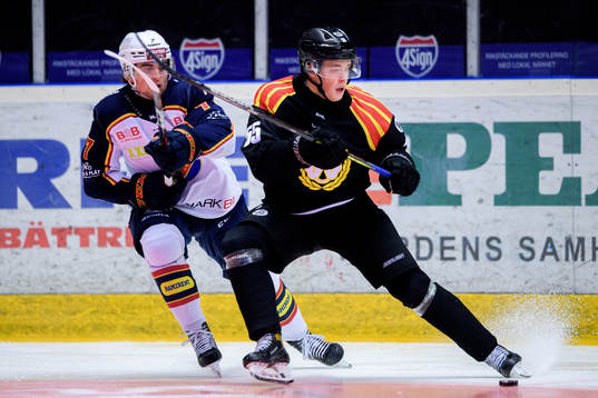 Djurgårdens Robert Nardella och Brynäs Noel Gunler