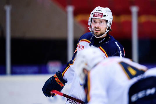 Djurgårdens Jacob Josefson deppar
