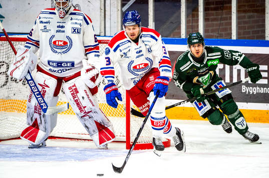 Färjestads Michael Lindqvist och Oskarshamn Pontus Näsén