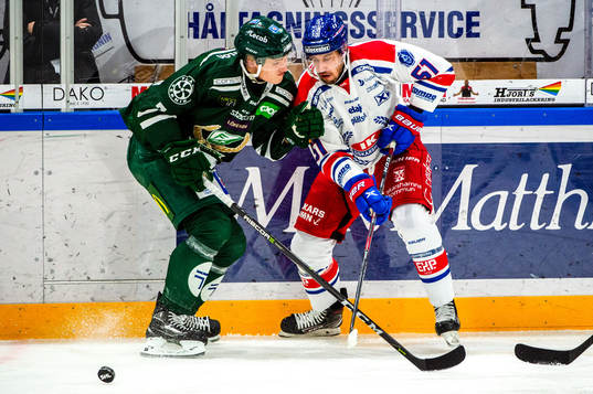 Färjestads Alfred Eriksson och Oskarshamn Max Veronneau