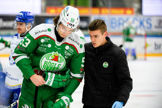 Rögles Moritz Seider lämnar isen