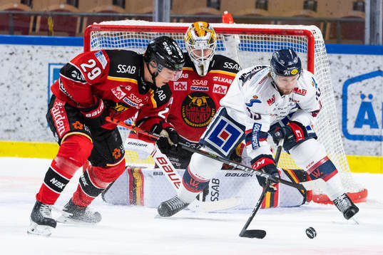 Luleås Erik Gustafsson och Linköpings Andrew Gordon
