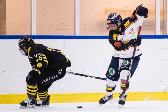 s Betty Jouanny och Djurgårdens Alice Östensson