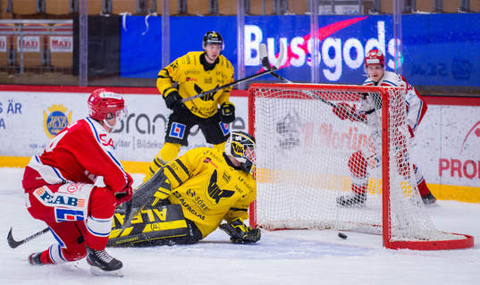 Timrås Jonathan Dahlén gör 3-1