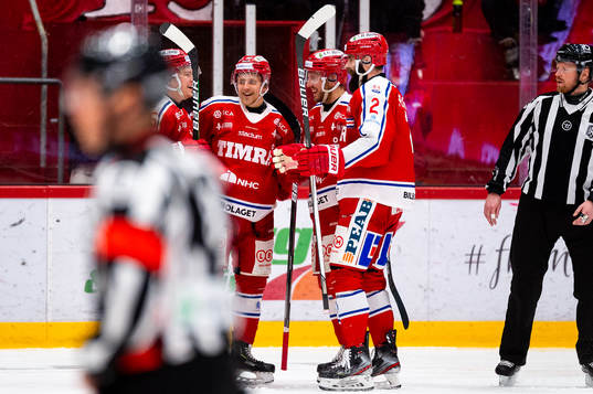 Timrås Hugo Reinhardt jublar