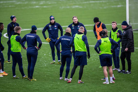 Helsingborgs tränare Jörgen Lennartsson (t.h) och delar