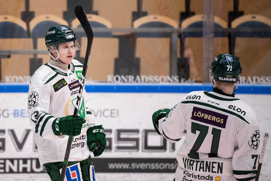 Färjestads Daniel Viksten jublar