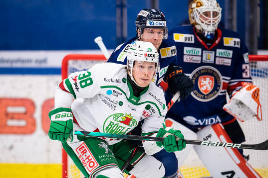 Rögles Erik Andersson och Växjös Christian Folin
