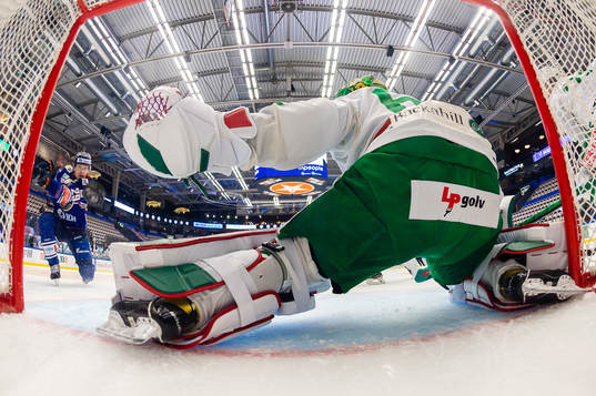 Växjös Pontus Holmberg gör mål 1-0