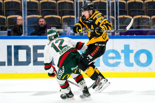 Skellefteås Andreas Wingerli och Frölundas Max Friberg