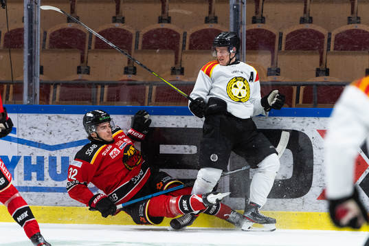 Luleås Oscar Engsund och Brynäs Linus Ölund