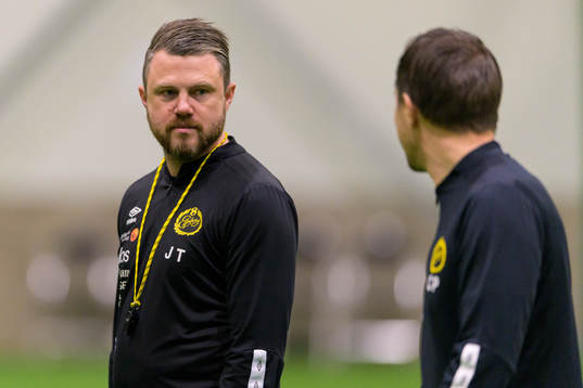 Manager Jimmy Thelin