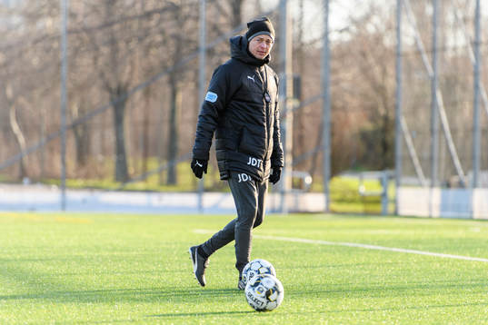 Huvudtränare Jon Dahl Tomasson