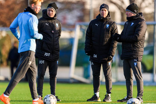 Huvudtränare Jon Dahl Tomasson, sportchef Daniel Andersson