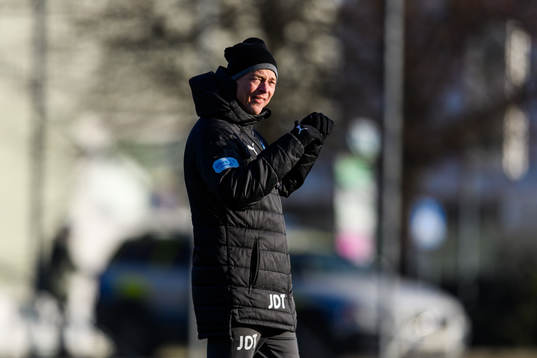 Huvudtränare Jon Dahl Tomasson
