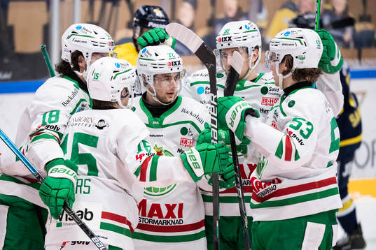 Rögles Daniel Zaar jublar