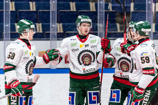 Frölundas Filip Johansson jublar