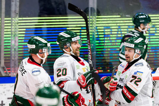 Frölundas Joel Lundqvist jublar med Patrik Carlsson
