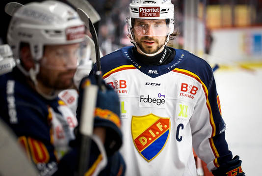 Djurgårdens Jacob Josefson deppar