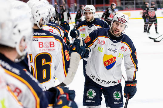 Djurgårdens Niclas Bergfors jublar