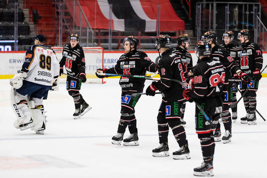 Örebros Glenn Gustafsson och lagkamrater deppar