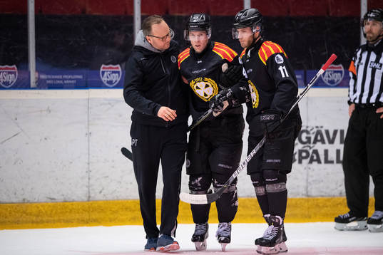 Brynäs Greg Scott har ont