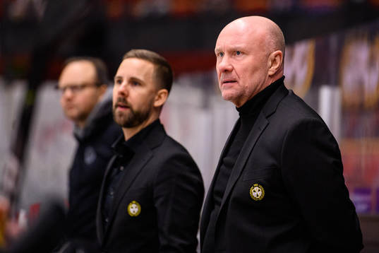 Brynäs tränare Peter Andersson (h)