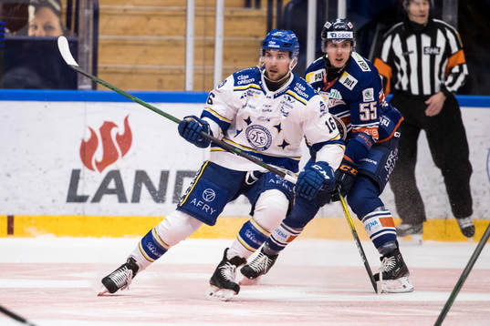 Leksands Daniel Gunnarsson och Växjös Miika Koivisto