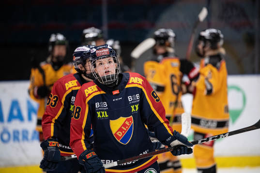 Djurgårdens Felicia Linder deppar