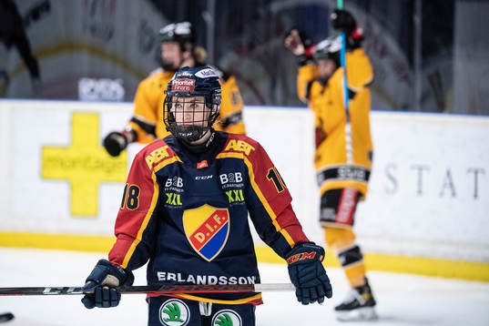 Djurgårdens Alice Östensson deppar
