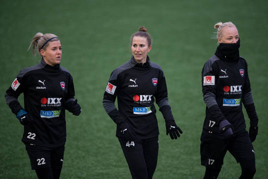 Olivia Schough, Emma Berglund och Caroline Seger