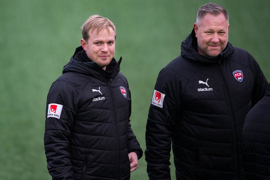 Tränare Jonas Eidevall och assisterande tränare Patrick