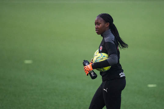 Målvakt Angel Mukasa