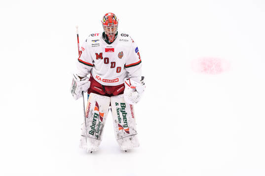 Modos målvakt Anthony Peters