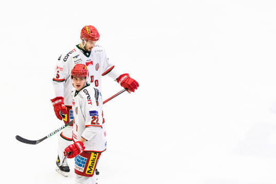 Modos Frank Corrado och William Wallinder deppar