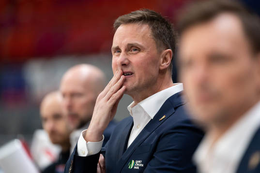 Frölundas tränare Roger Rönnberg deppar