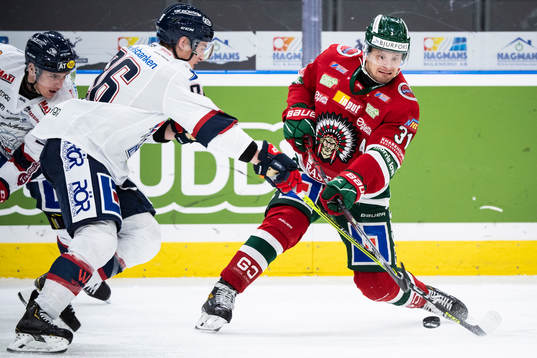 Linköpings Tyler Morley och Frölundas Nicklas Lasu