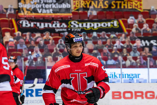 Örebros Kristian Näkyvä värmer upp
