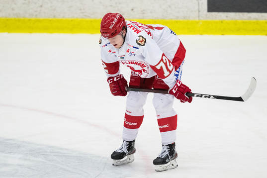 Trojas Jesper Emanuelsson deppar