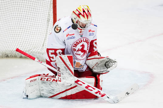 Trojas målvakt Anton Hjalmarsson