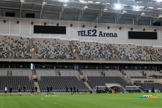 Hammarbys spelare värmer upp