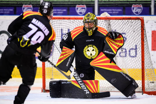 Brynäs målvakt Samuel Ersson