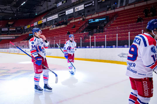Oskarshamns Philip Samuelsson deppar