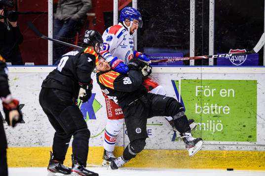 Brynäs Jadeon Descheneau och Oskarshamns Max Veronneau